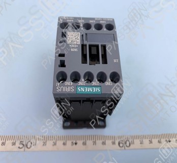 Siemens contactor 3RH6122-1AF00 110VAC